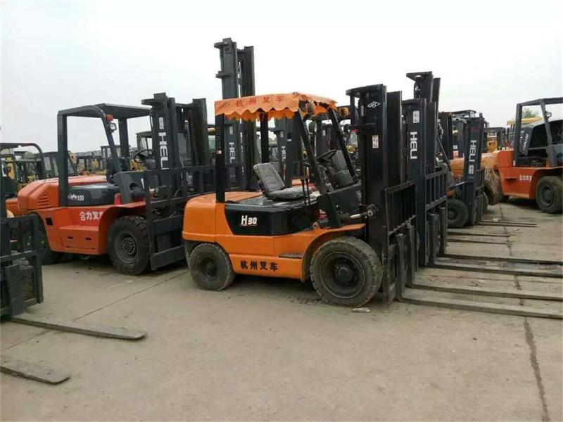 武汉蓝博万叉车租赁